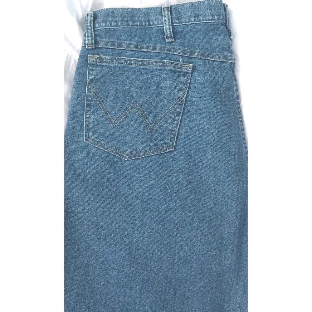 Wrangler Rugged Wear Men 40x32 Cowboy Cut Denim Jeans Western Ranch Straight